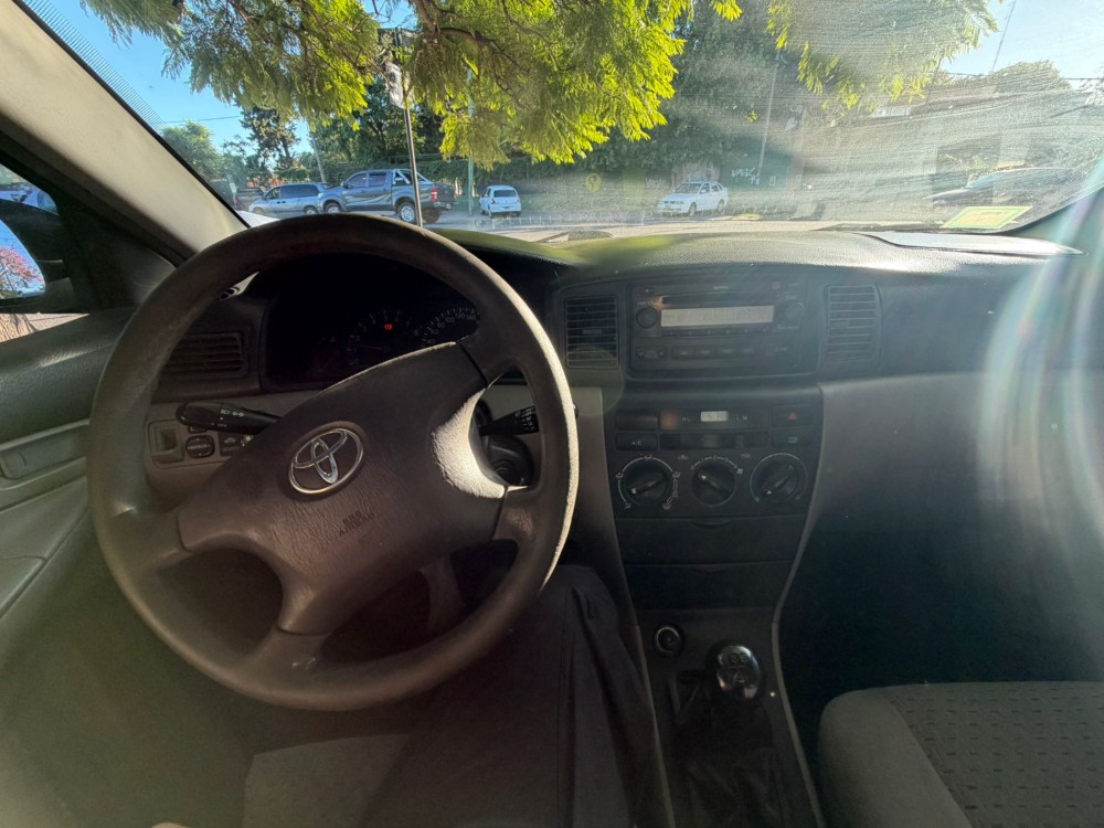 Toyota Corolla XLi — foto 11